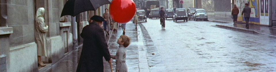 Still from the film Red Balloon